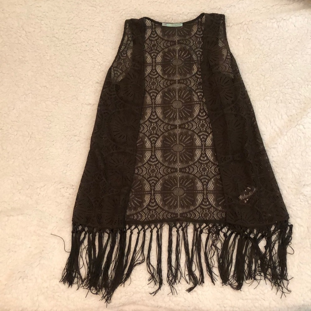 Brownish green sleeveless cardigan